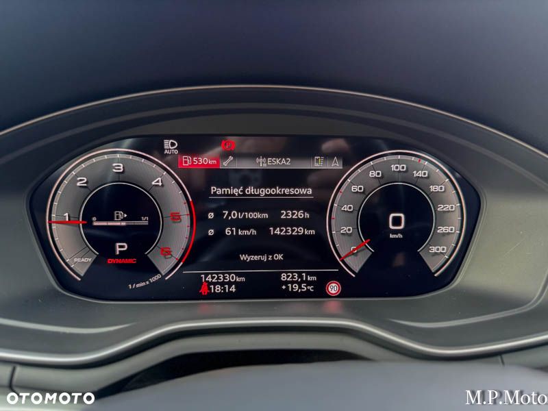 Audi A4 Avant 40 TDI quattro S tronic S line - 32