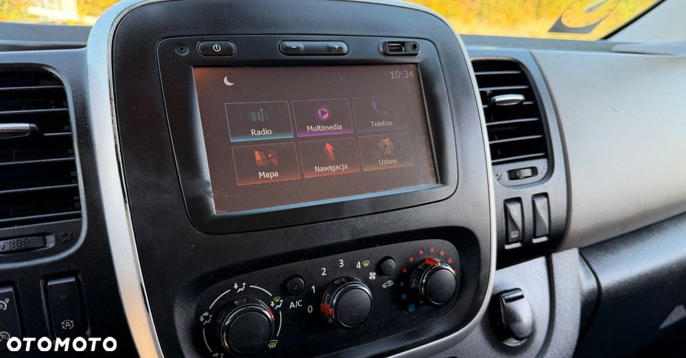 Renault Trafic - 32
