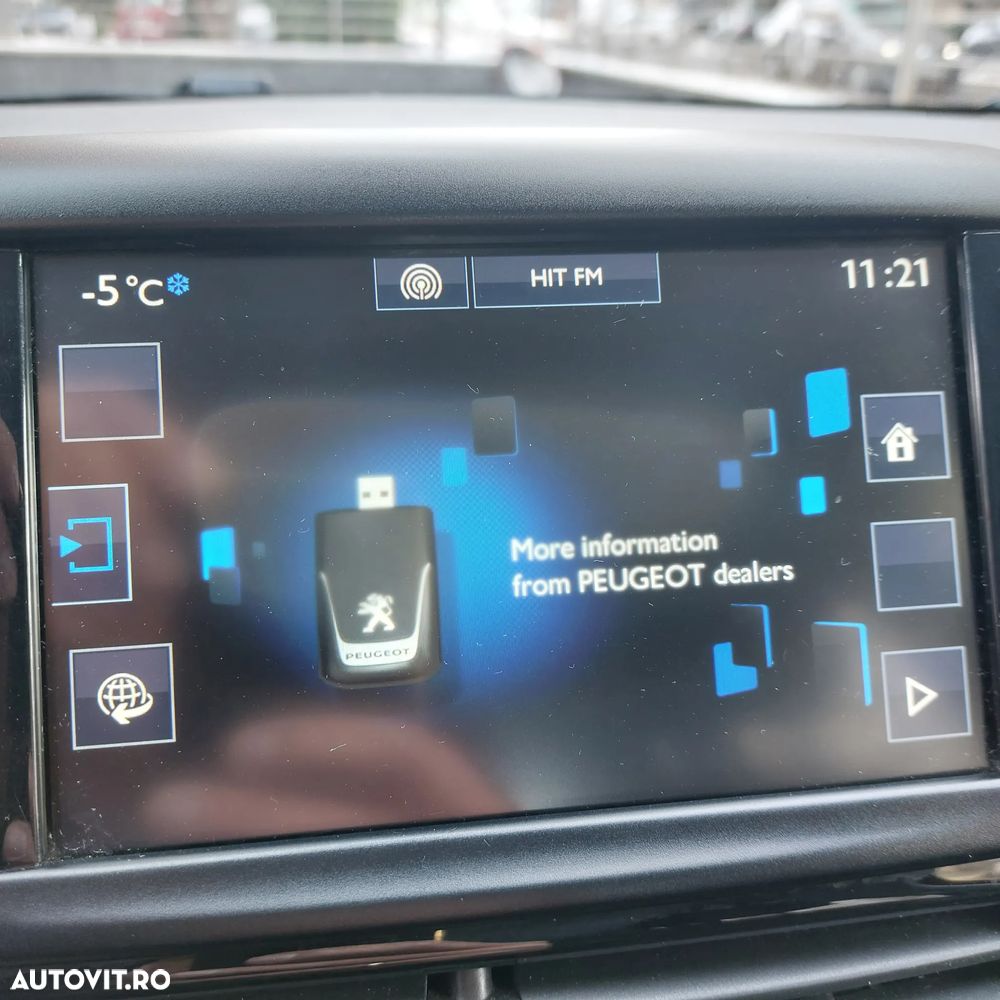 Peugeot 2008 PureTech 110 Stop&Start EAT6 Allure - 18