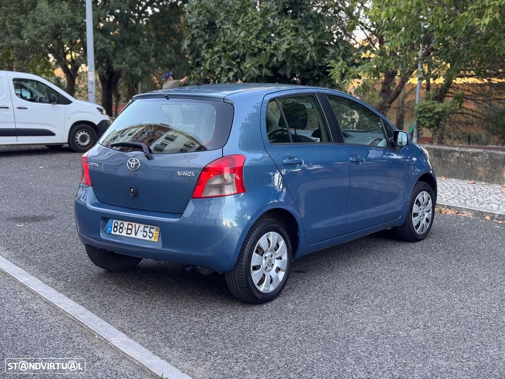 Toyota Yaris 1.0 VVT-i Sol - 13