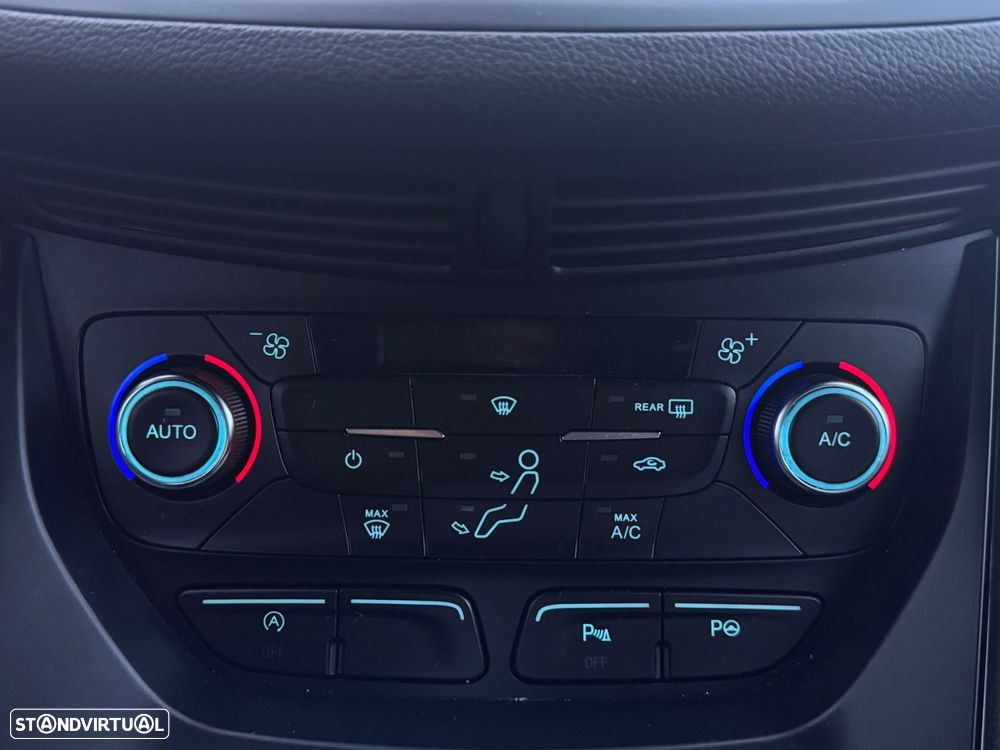 Ford Kuga 1.5 TDCi EcoBlue ST-Line X - 23