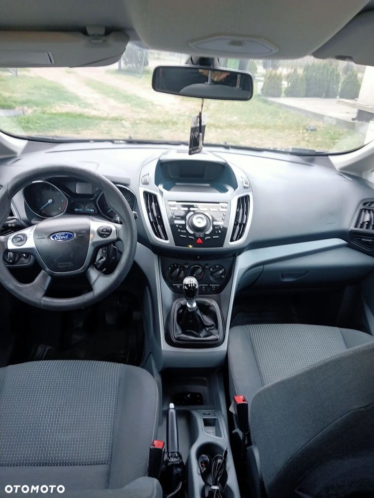 Ford C-MAX 2.0 TDCi Titanium - 8
