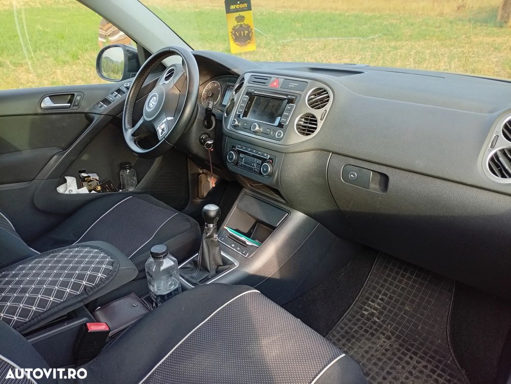 Volkswagen Tiguan 2.0 TDI DPF 4Motion Team - 14