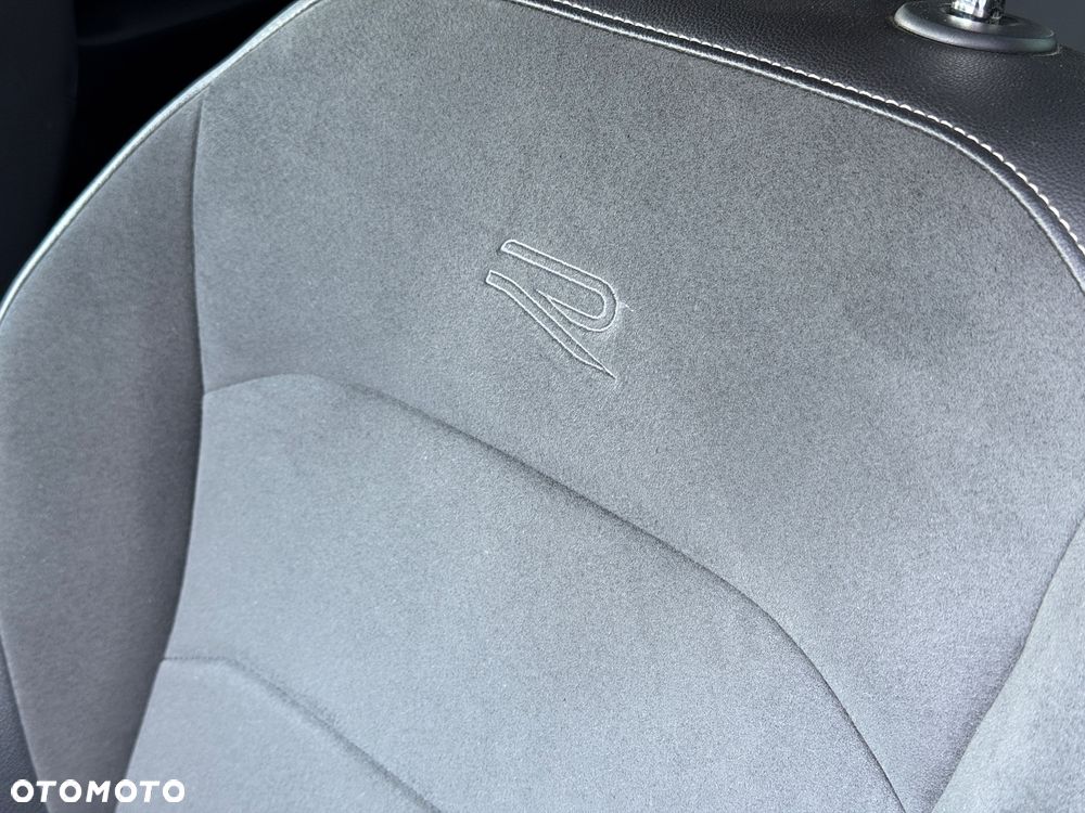 Volkswagen Arteon 2.0 TDI SCR 4Motion DSG R-Line - 18
