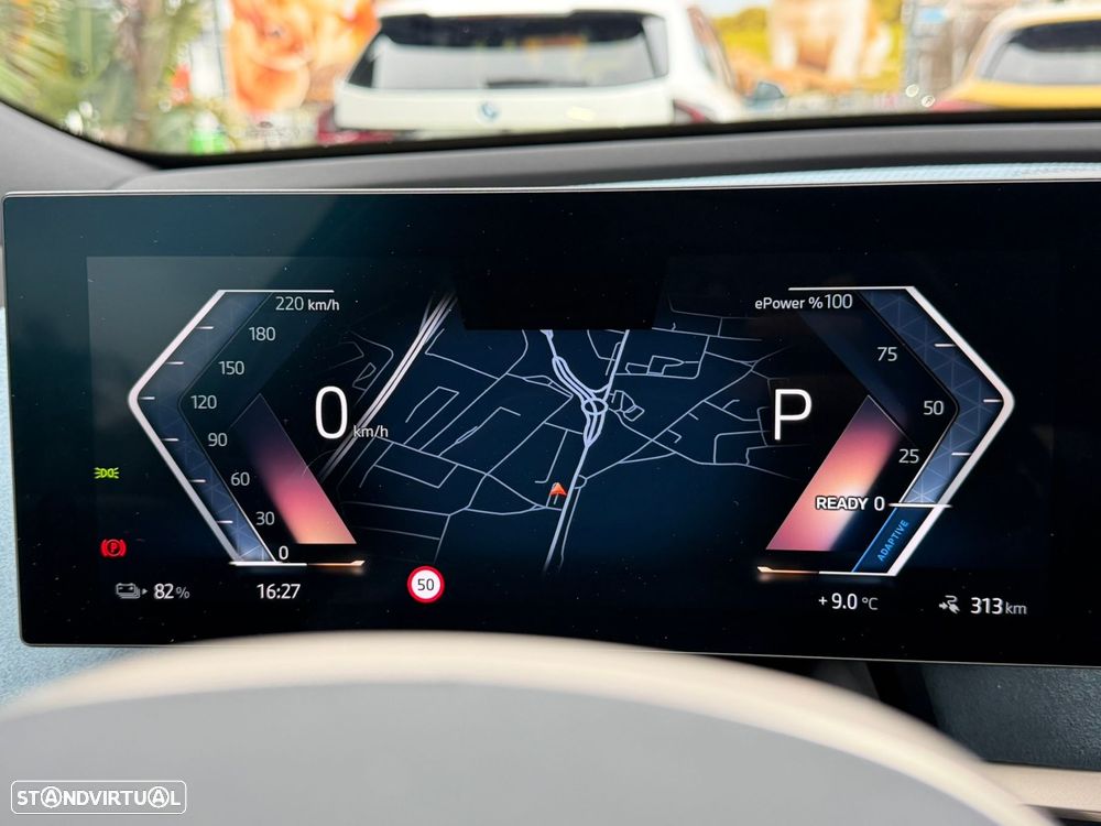 BMW iX xDrive 40 - 35