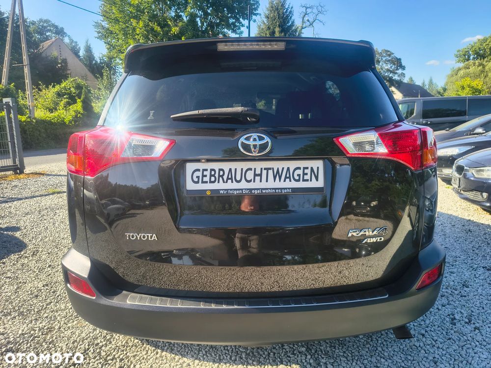 Toyota RAV4 2.2 D-4D 4x4 Automatik Edition - 6