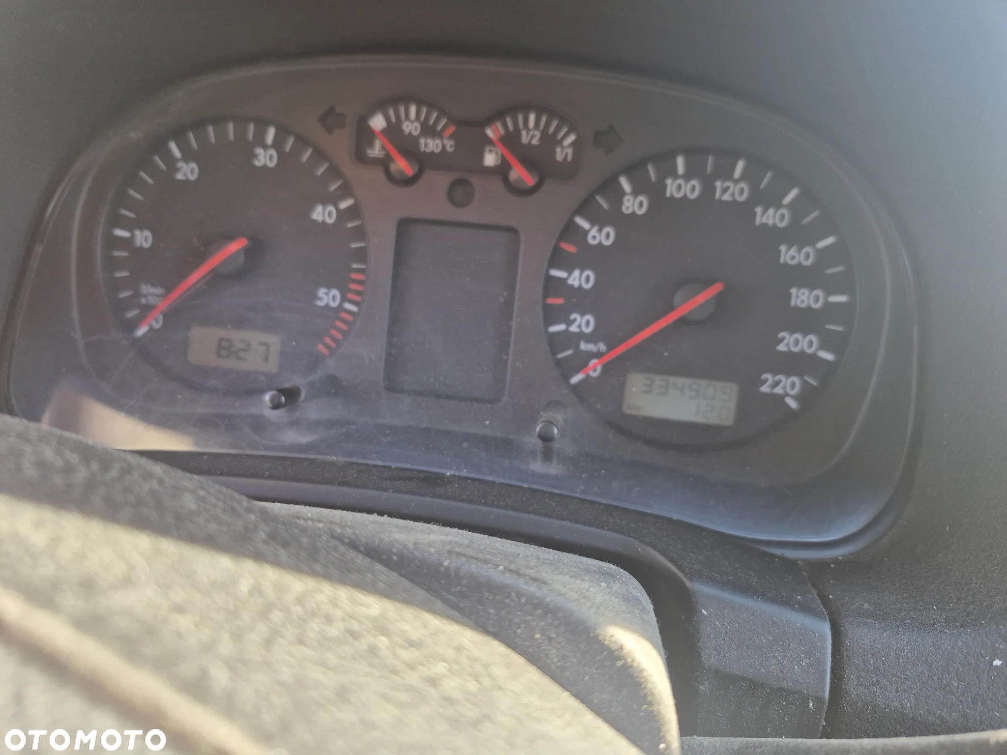 Volkswagen Golf 1.9 TDI - 8