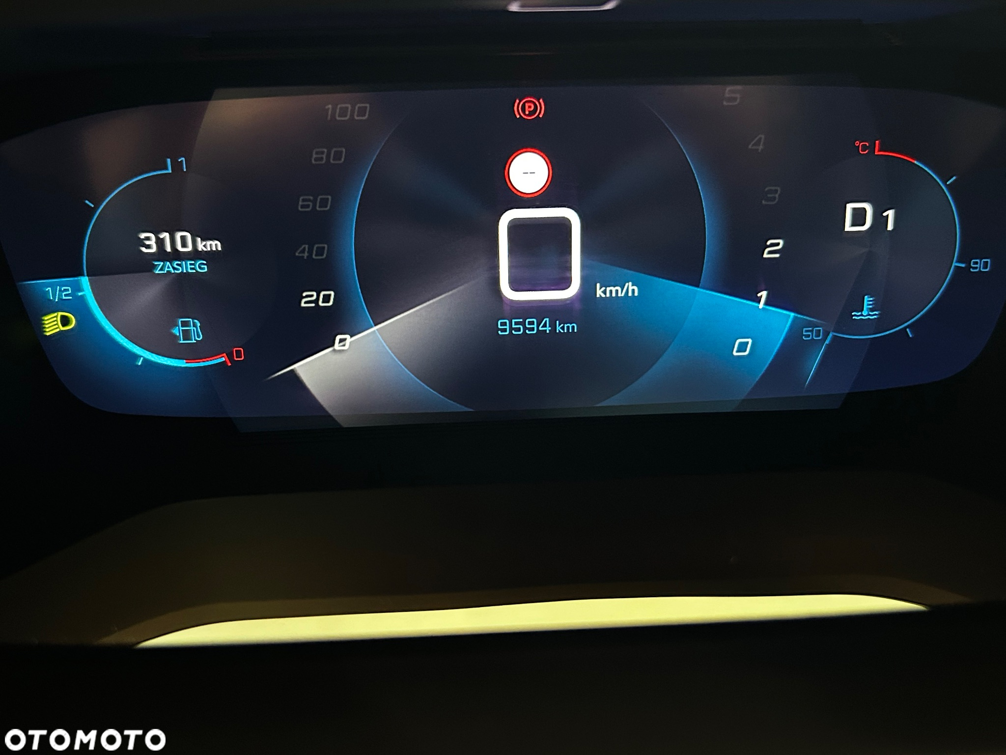 Peugeot 2008 1.2 PureTech Allure S&S EAT8 - 20