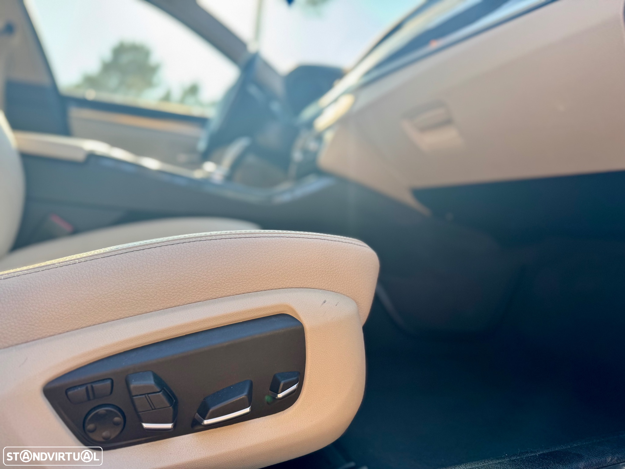 BMW 520 d Touring Aut. Luxury Line - 16