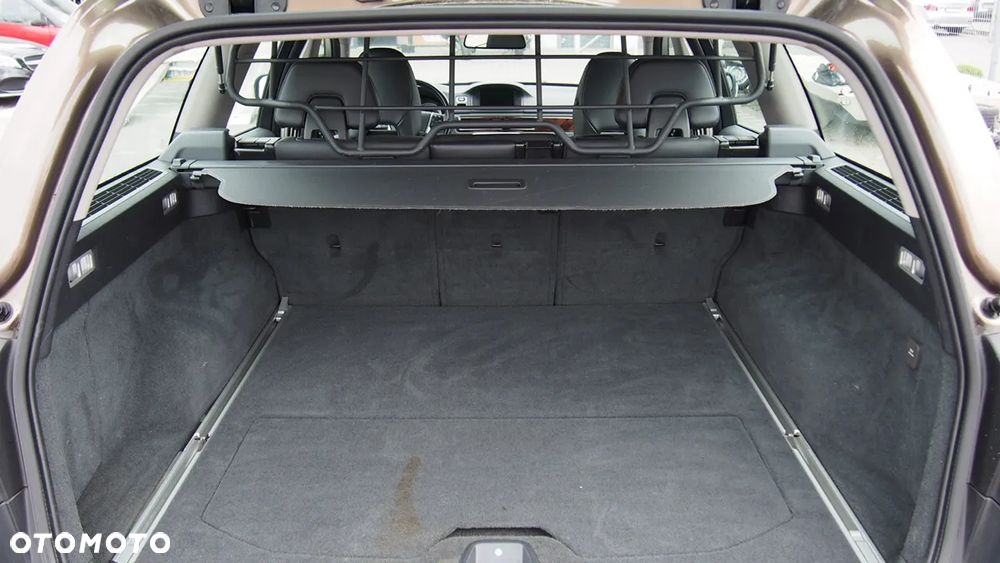 Volvo XC 70 - 16