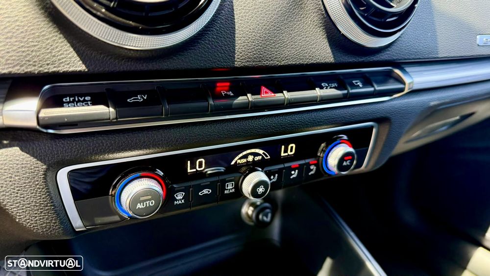 Audi A3 Sportback 1.4 TFSI Attraction - 11