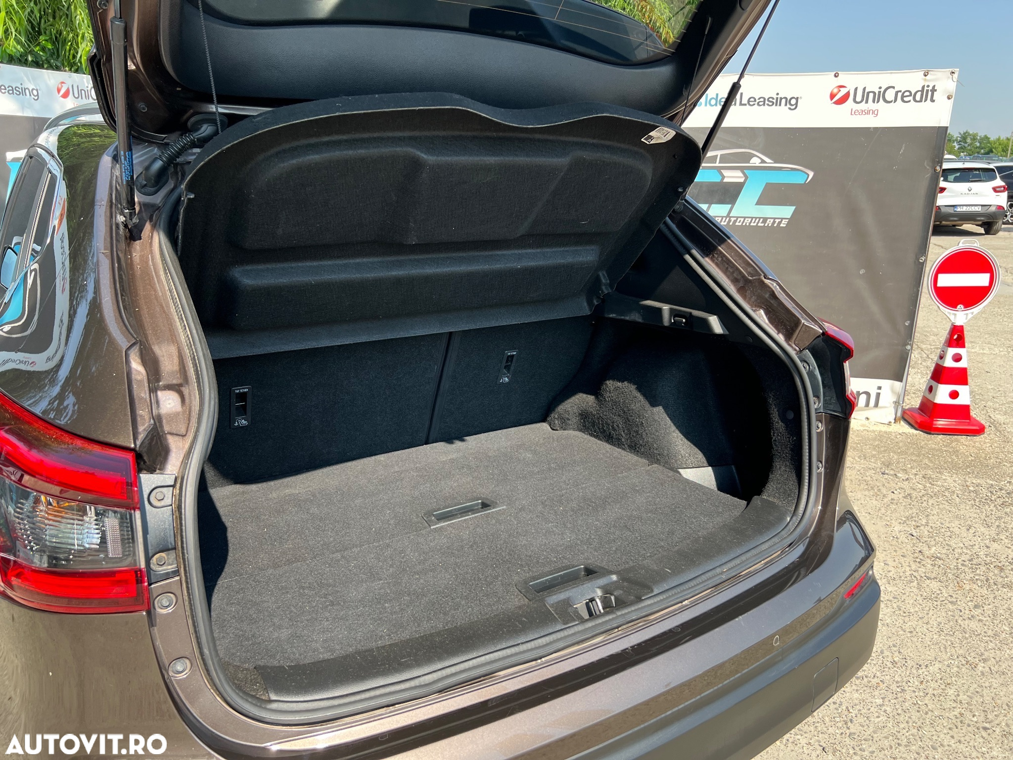 Nissan Qashqai 1.5 DCI N-CONNECTA - 26
