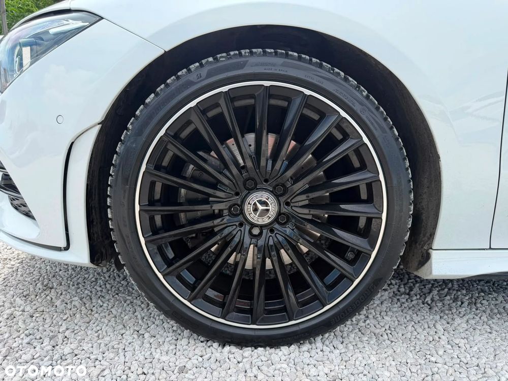 Mercedes-Benz CLA 200 d AMG Line 8G-DCT - 12