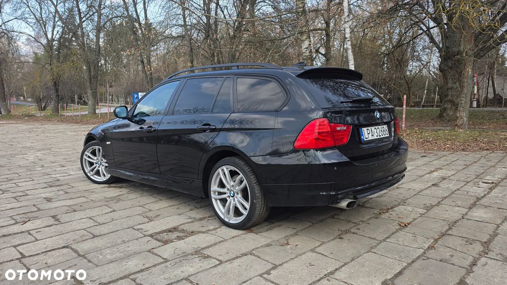 BMW Seria 3 318d - 1
