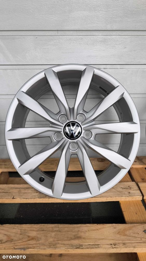 Felgi aluminiowe Vw Golf 7 6 Audi Skoda Seat 17" 5x112 Et48 (GD1220) - 3