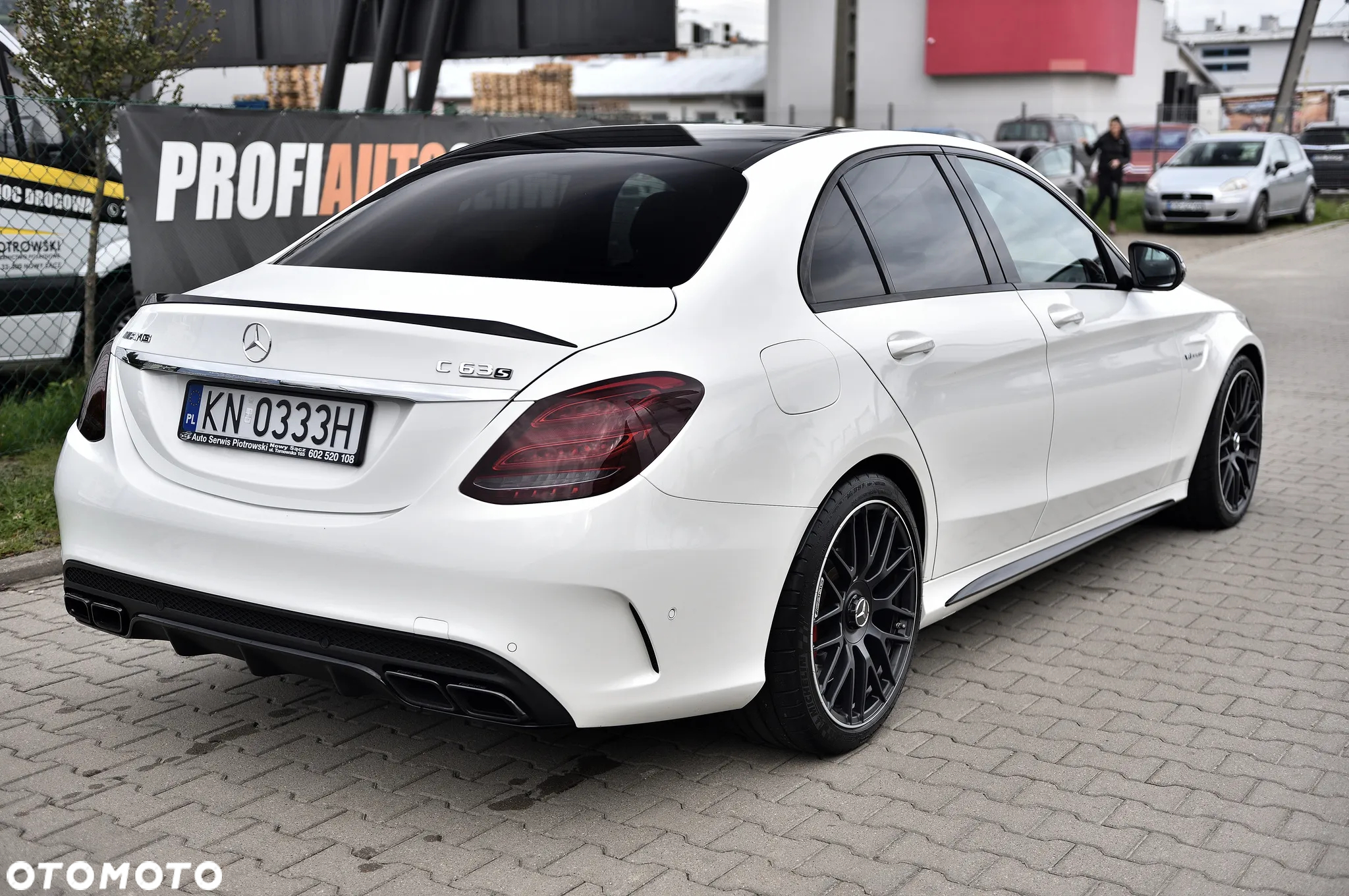 Mercedes-Benz Klasa C AMG 63 S - 8