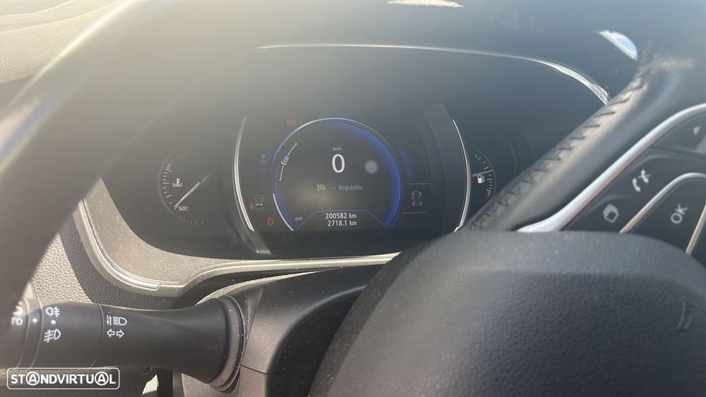 Renault Mégane ENERGY dCi 90 EXPERIENCE - 9