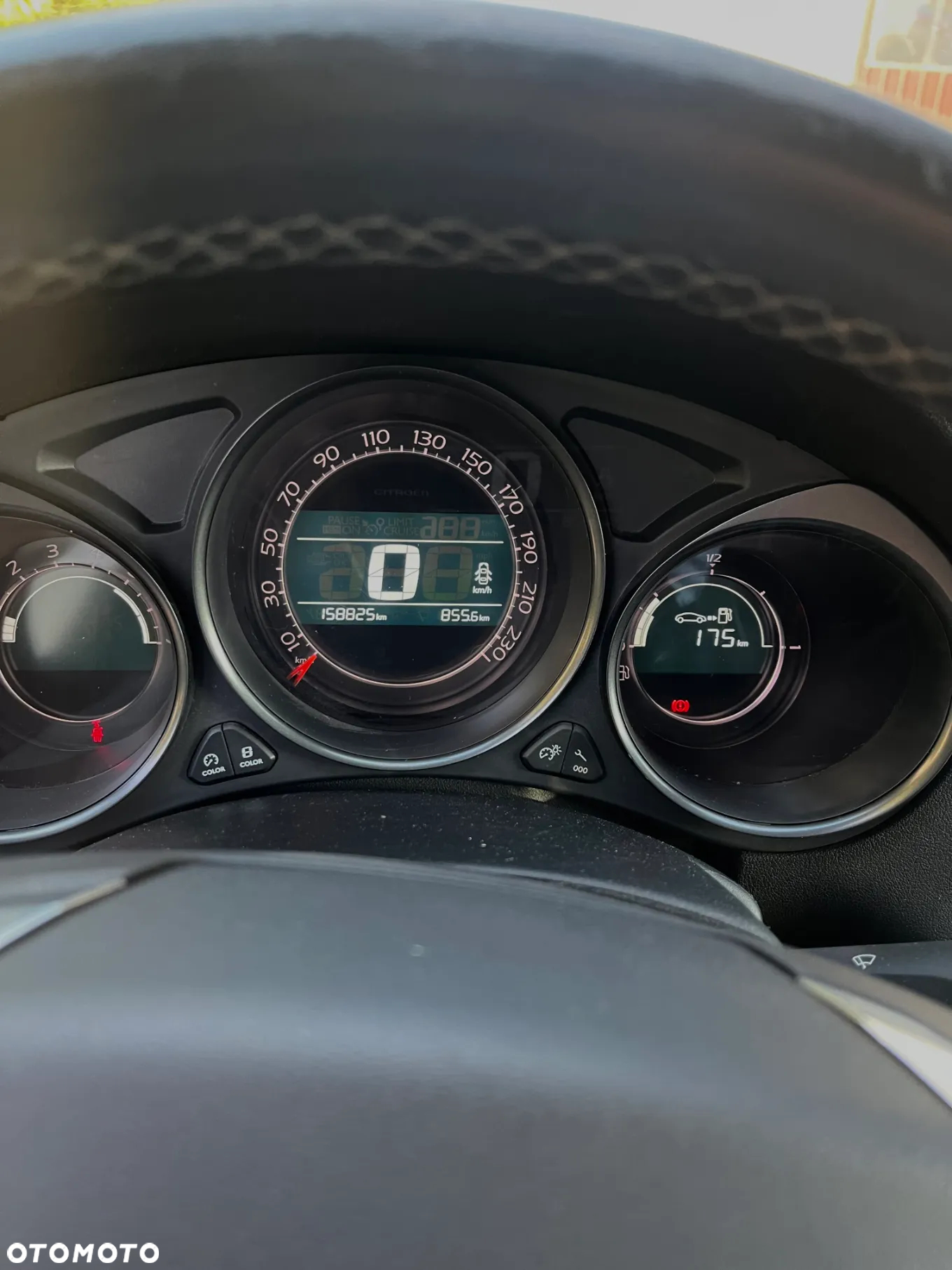 Citroën C4 HDi 115 Attraction - 13