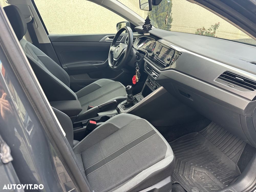 Volkswagen Polo - 12
