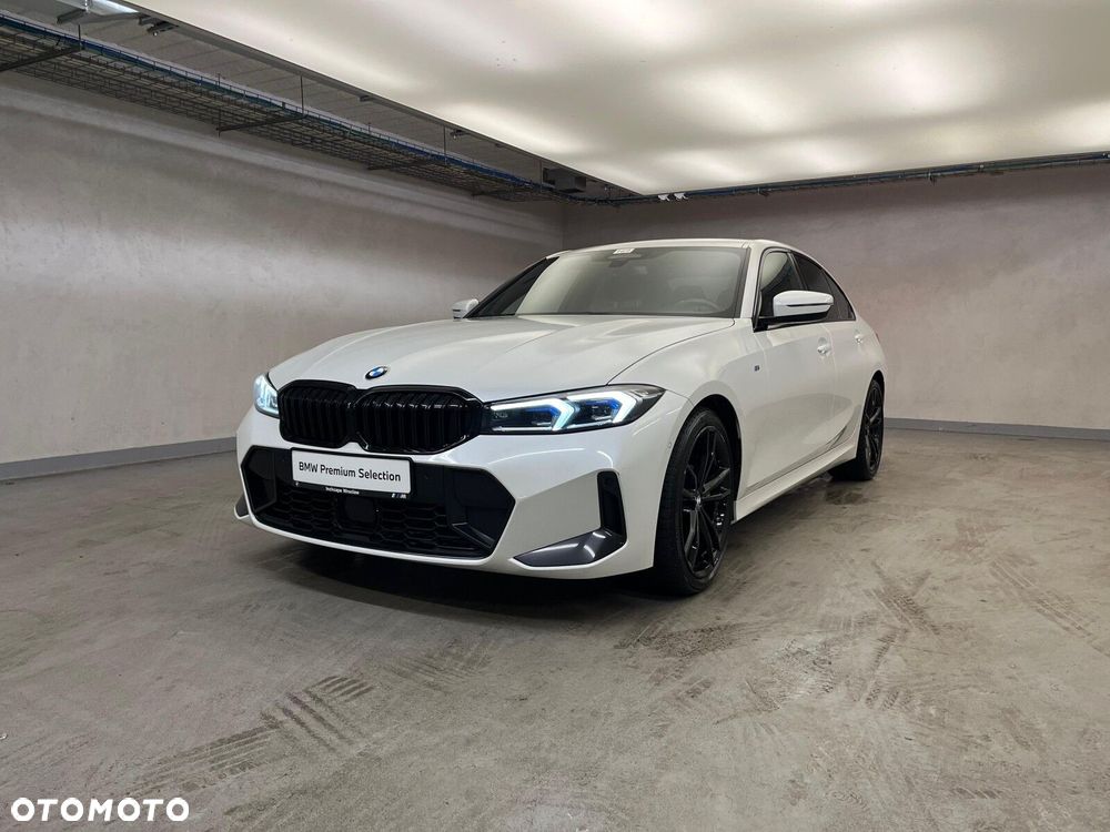 BMW Seria 3 320d xDrive mHEV M Sport sport - 10