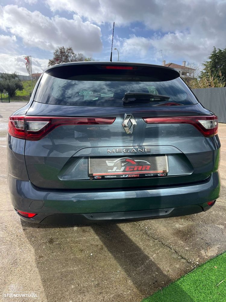 Renault Mégane Sport Tourer 1.5 dCi Bose Edition EDC J18 - 4