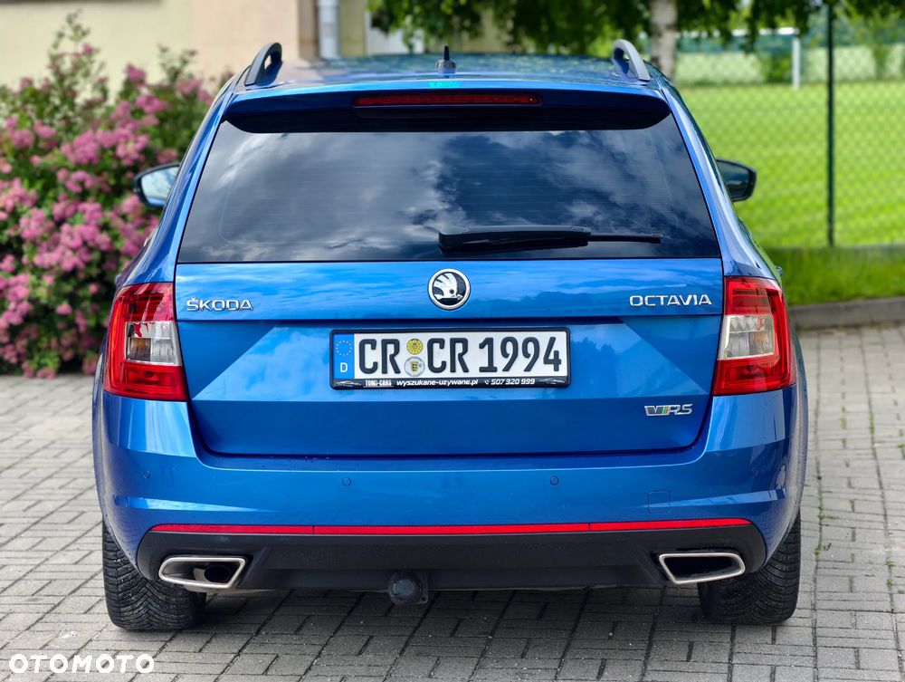 Skoda Octavia 2.0 TDI DSG RS - 26