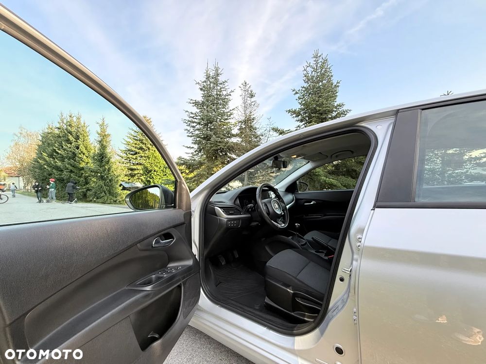 Fiat Tipo 1.4 T-Jet 16v Easy - 13