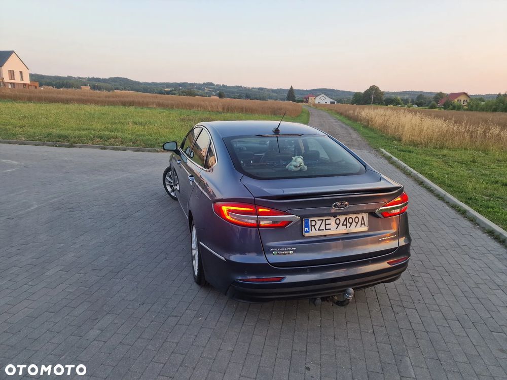 Ford Mondeo 2.0 Ti-VCT Titanium - 2