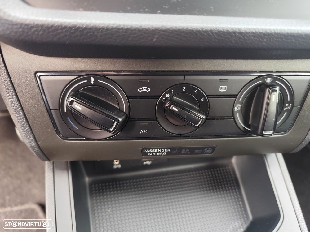 SEAT Ibiza 1.0 Reference - 18