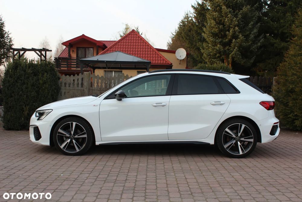 Audi A3 Sportback 35 TDI S tronic S line - 4