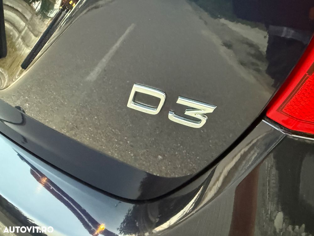 Volvo V60 D3 Momentum Pro - 26