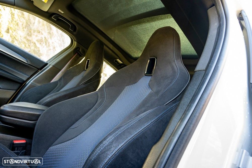 BMW X2 18 d xDrive Auto Pack M - 44