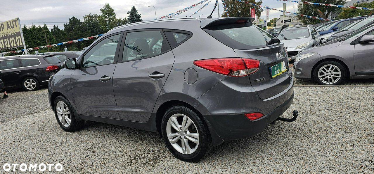 Hyundai ix35 - 11