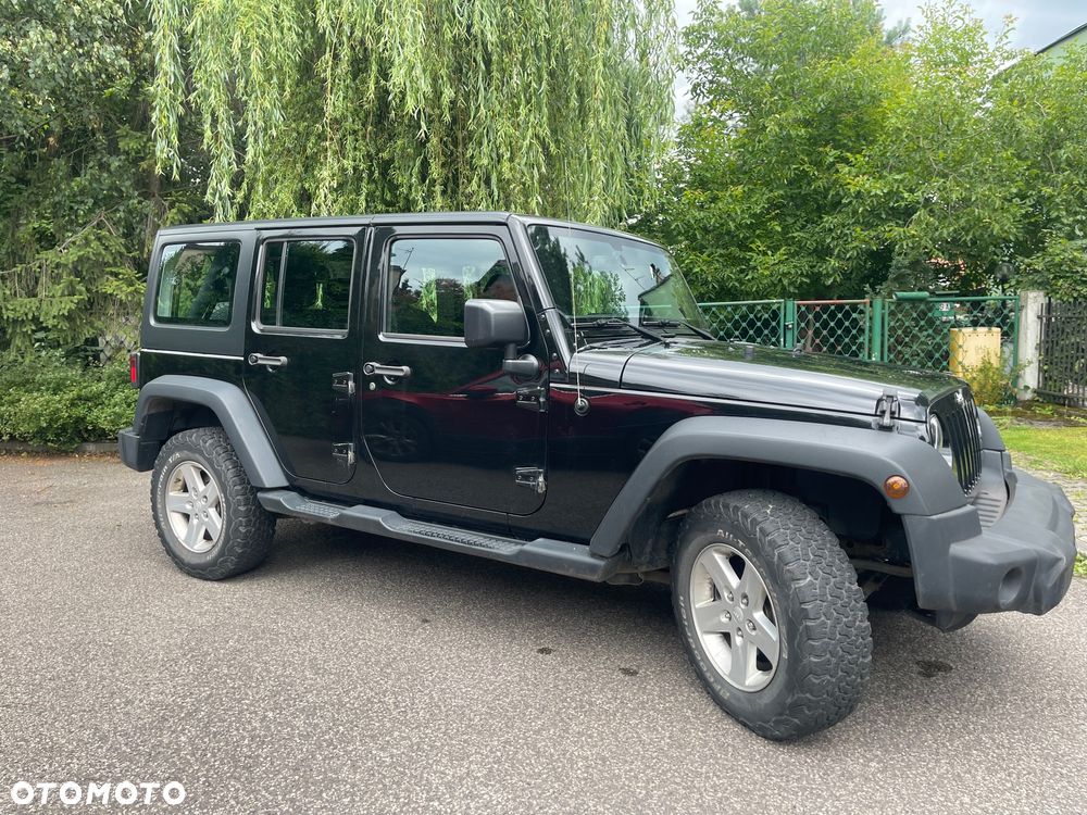 Jeep Wrangler 2.8 CRD Unlim Sport - 3