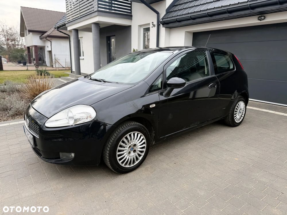 Fiat Grande Punto - 1
