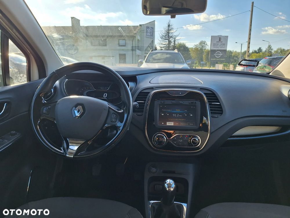 Renault Captur ENERGY TCe 90 Start&Stop Luxe - 24