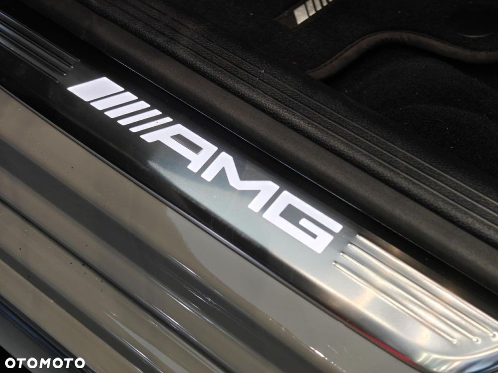 Mercedes-Benz AMG GT - 13