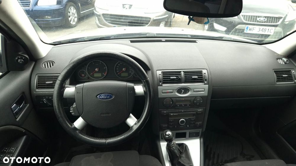 Ford Mondeo - 7