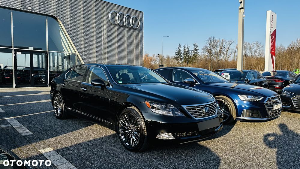Lexus LS 600h L - 1
