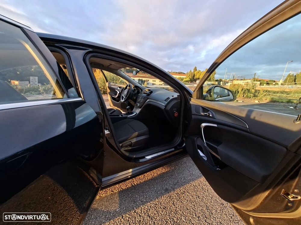 Opel Insignia 2.0 CDTi Cosmo ecoFLEX - 23