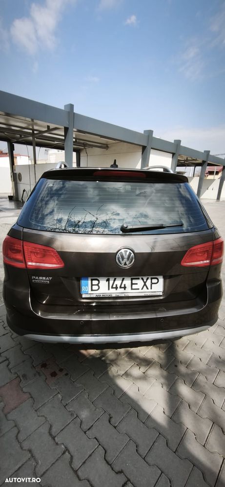 Volkswagen Passat Alltrack 2.0 TDI BMT 4Motion - 3