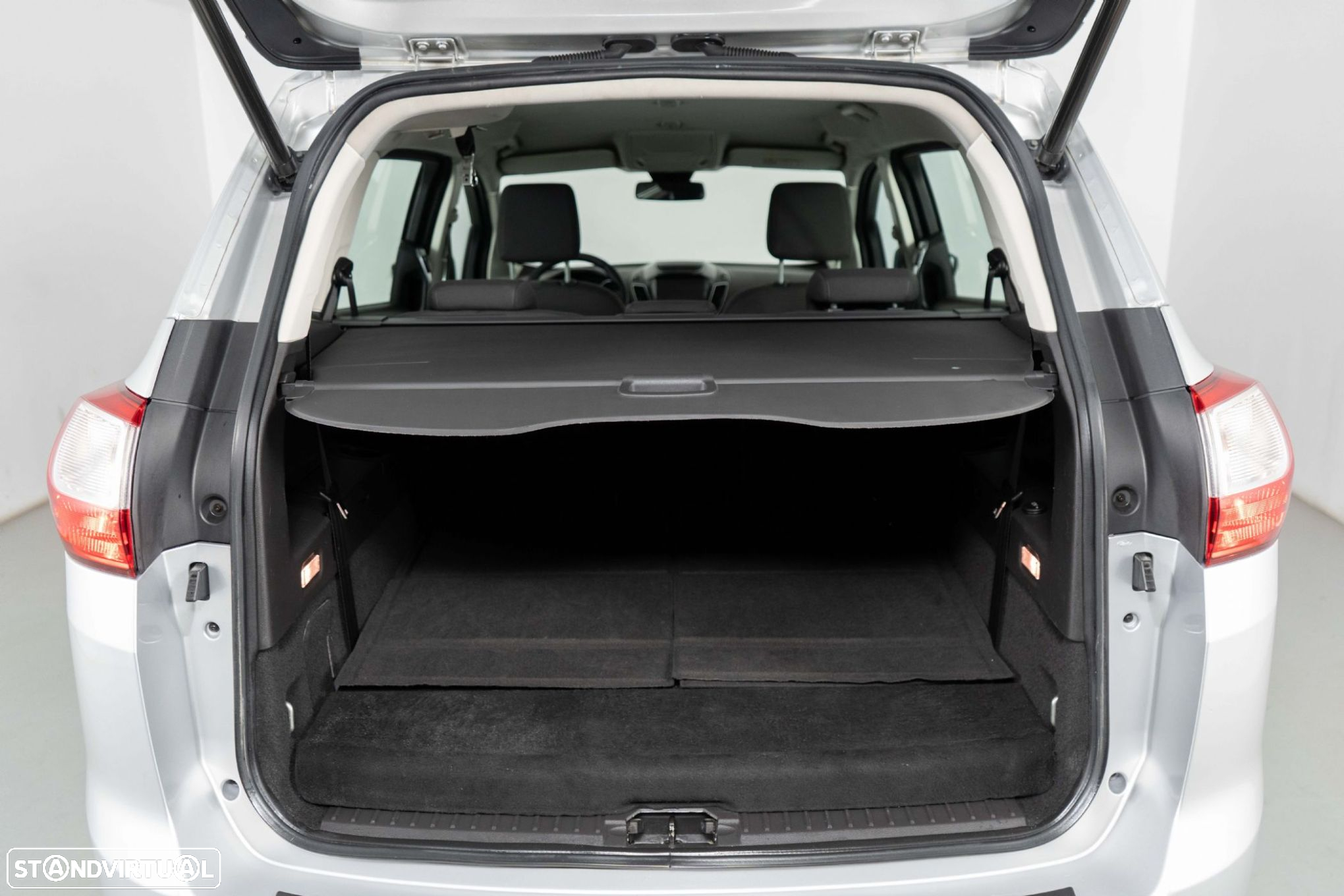Ford Grand C-Max 1.5 TDCi Titanium S/S - 13