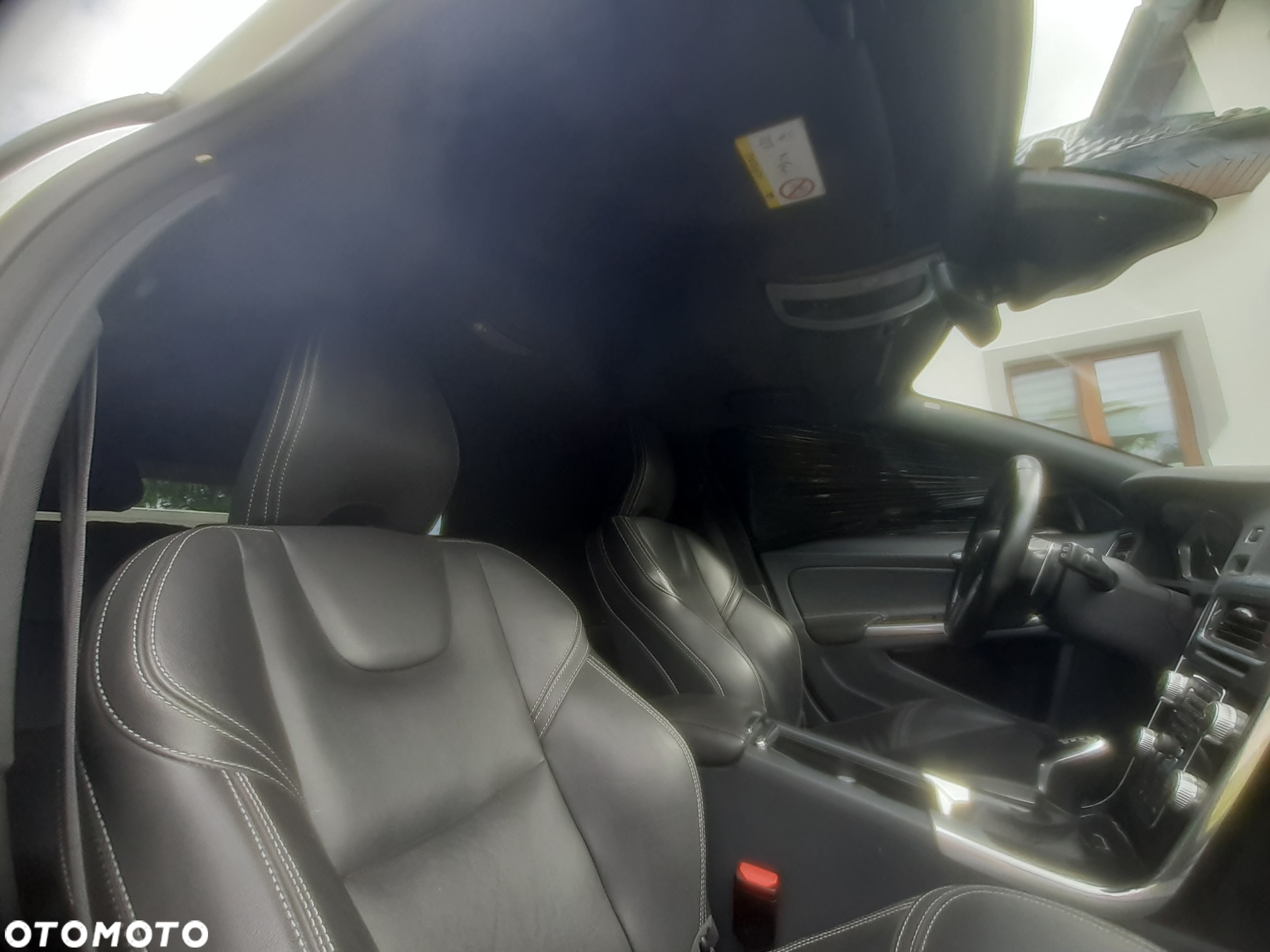 Volvo V60 T5 Geartronic Momentum - 30