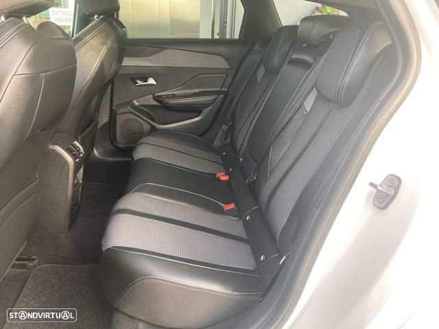 Peugeot 308 SW BlueHDi 130 EAT8 Stop & Start Allure Pack - 35