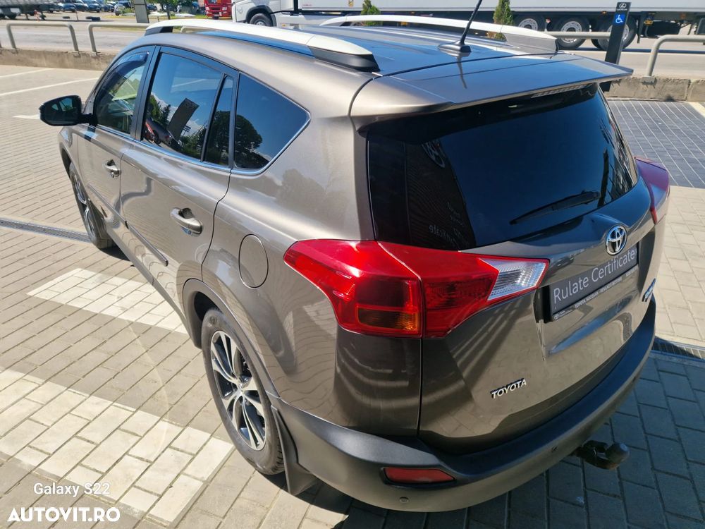 Toyota RAV4 2.0 D-4D 4WD Executive - 10