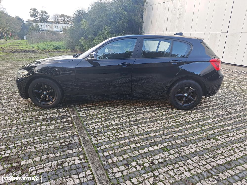 BMW 116 i Line Urban - 12