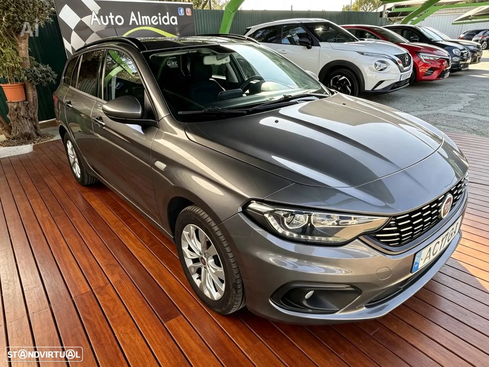 Fiat Tipo Station Wagon 1.3 M-Jet Lounge Tech - 12