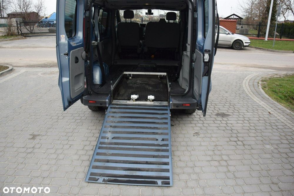 Opel Vivaro - 33