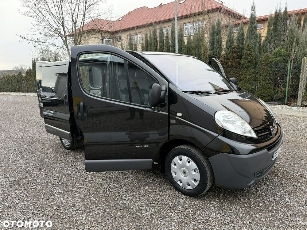 Renault Trafic - 23