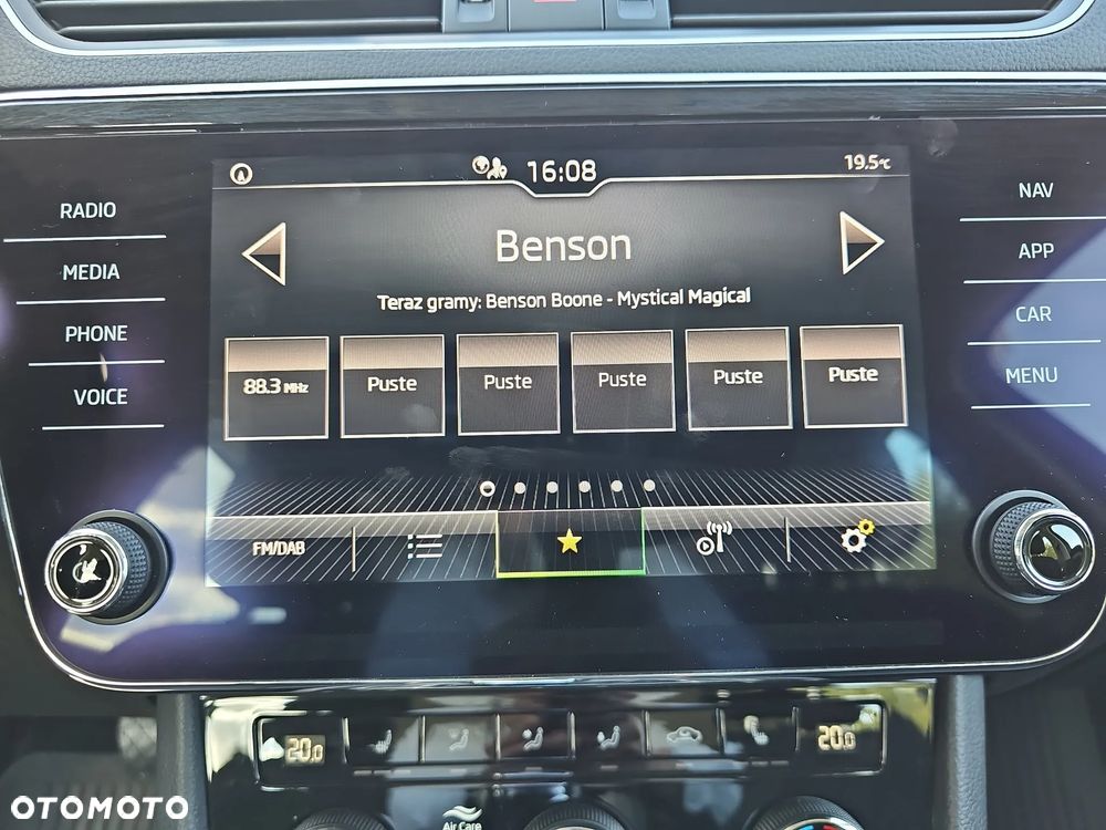 Skoda Superb 2.0 TDI Ambition DSG - 19